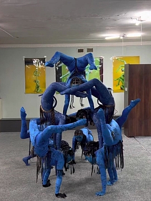 蒙古新马戏团柔术软功表演合集118部